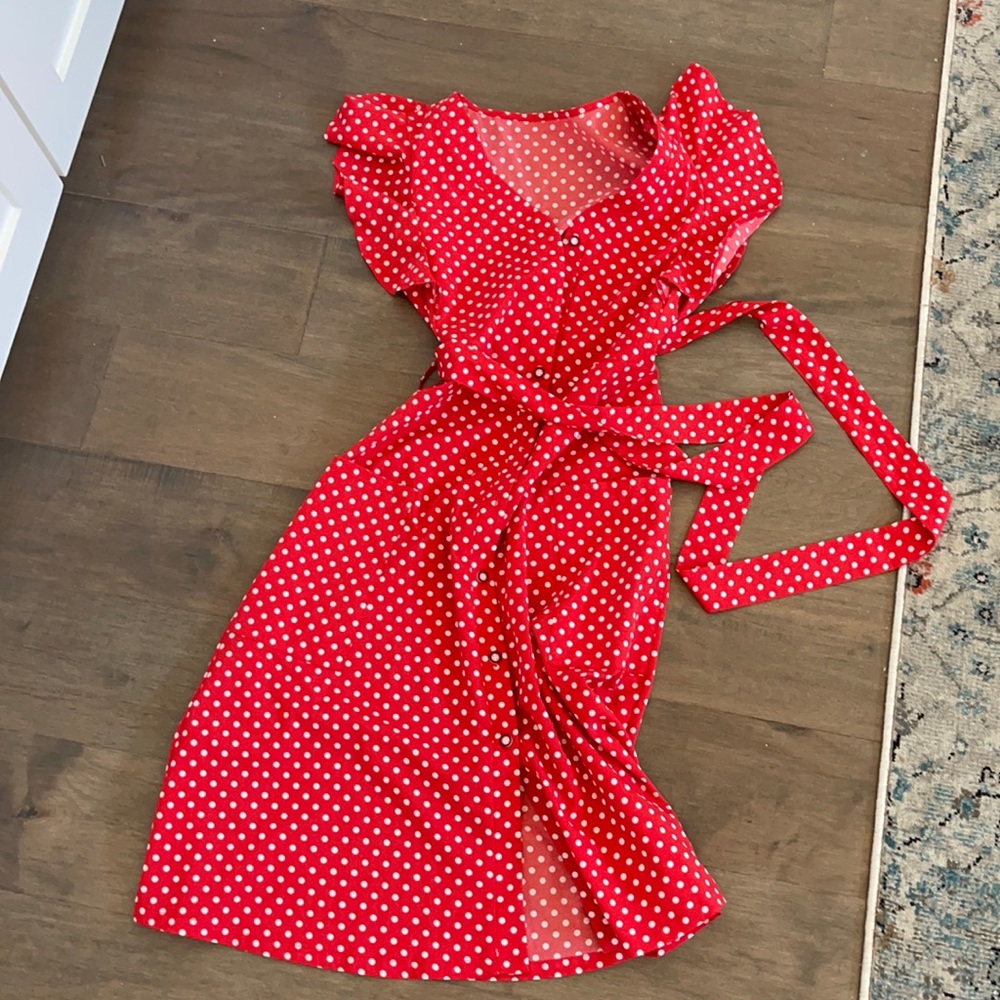 Adorable red and white polkadot dress